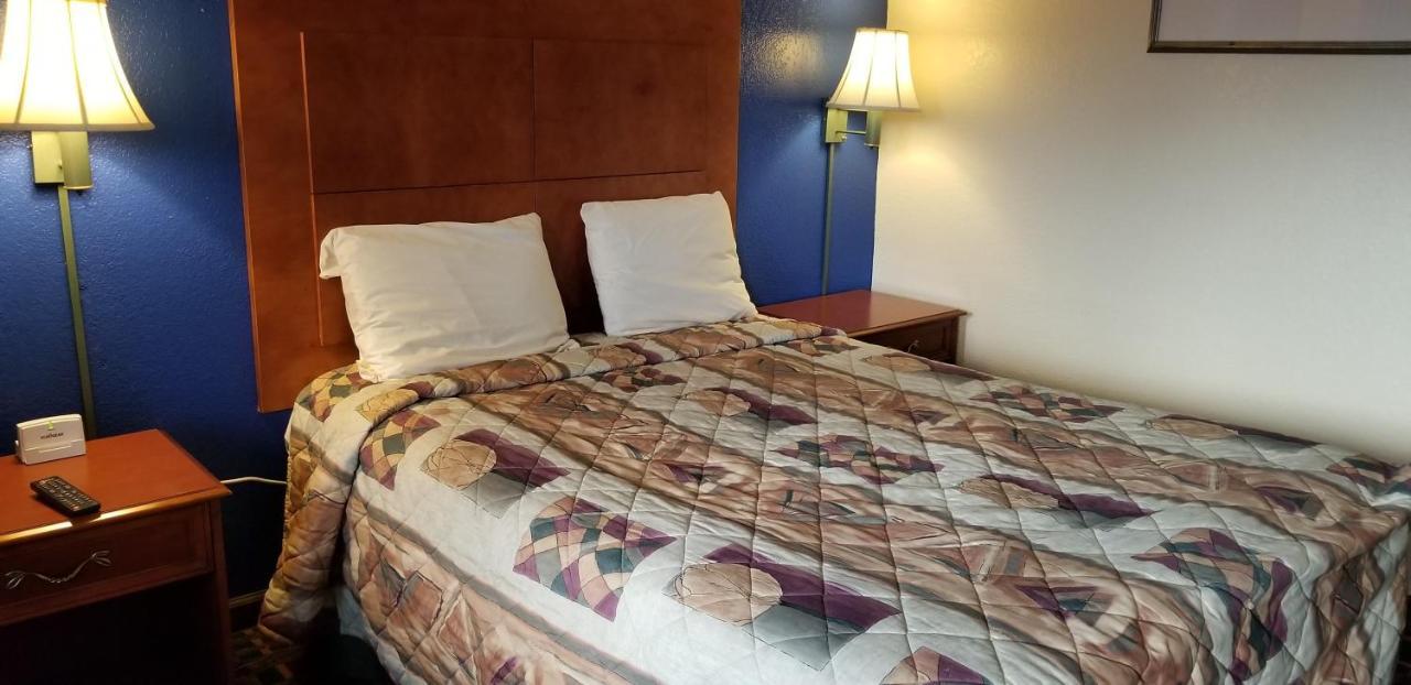 Executive Inn ビクトリア エクステリア 写真
