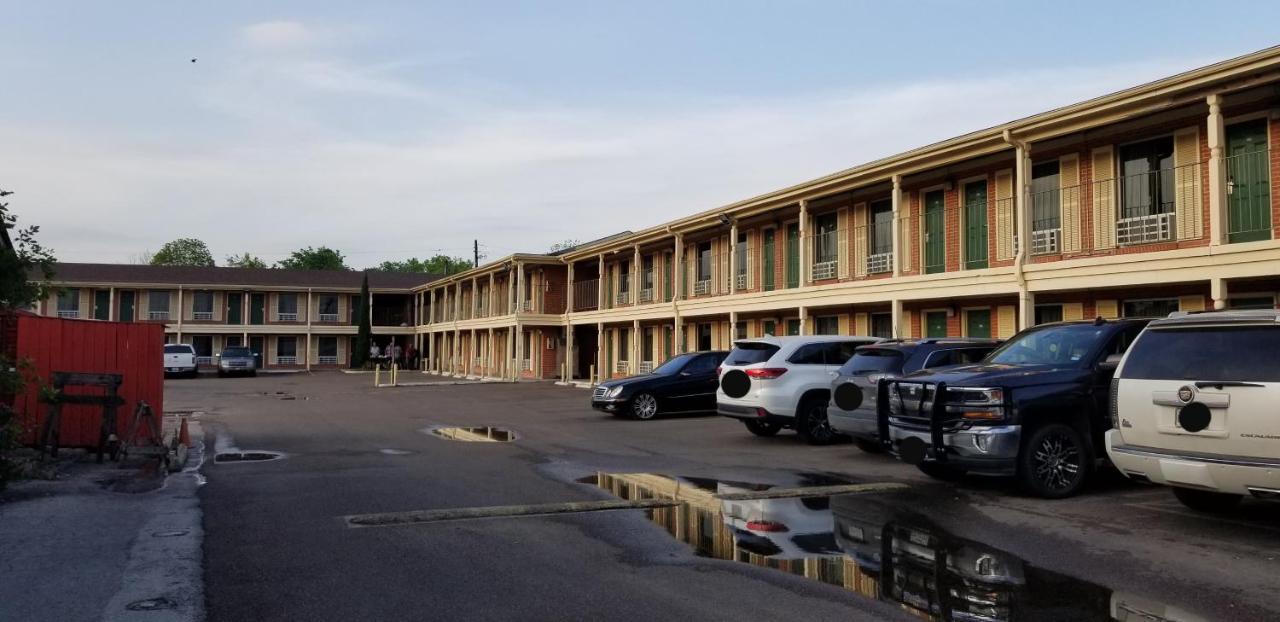 Executive Inn ビクトリア エクステリア 写真